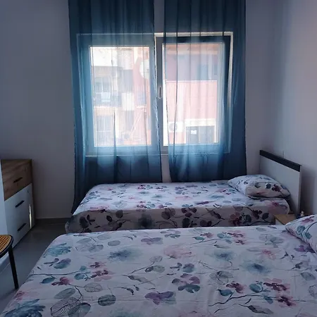 Jon's * Golem (Tirana)